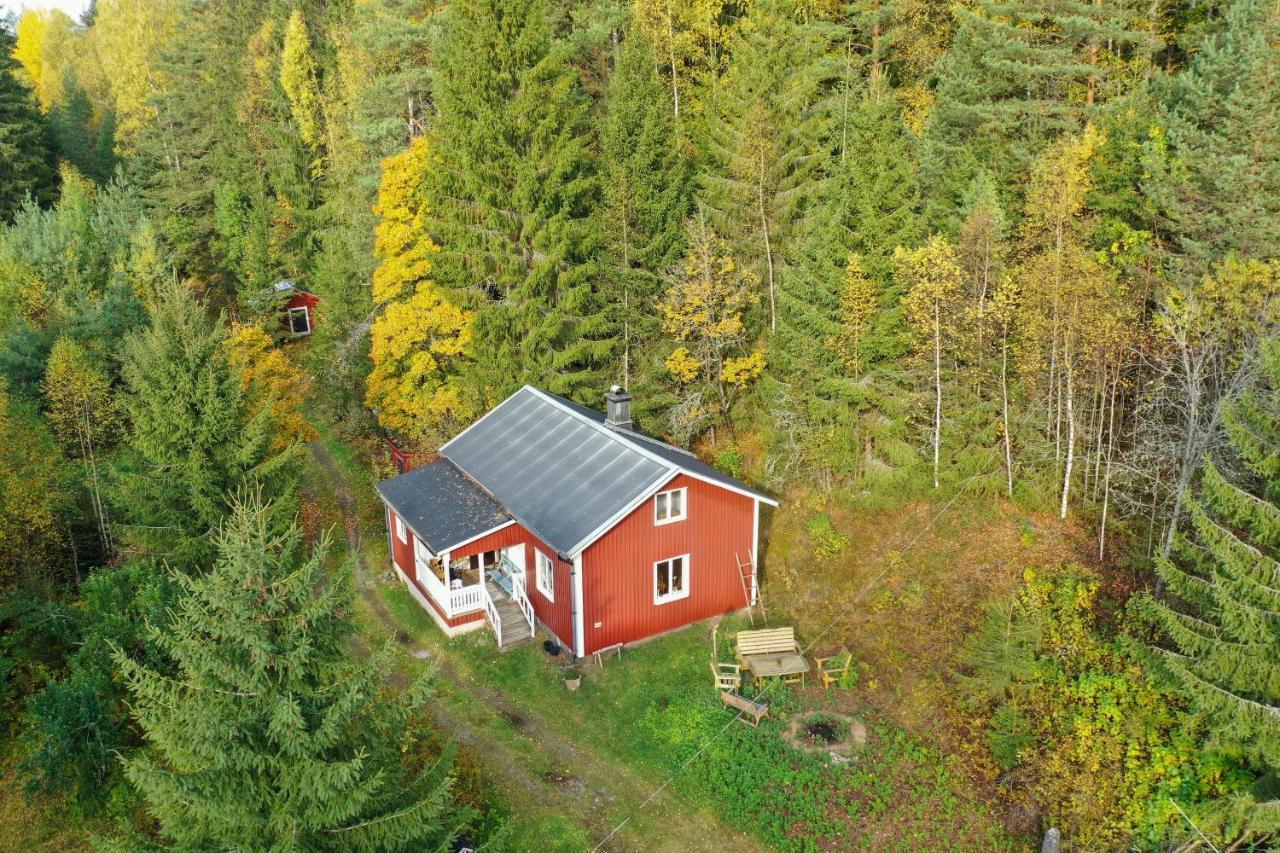 Little Forest House "Our Little Farm" Ekshärad Esterno foto